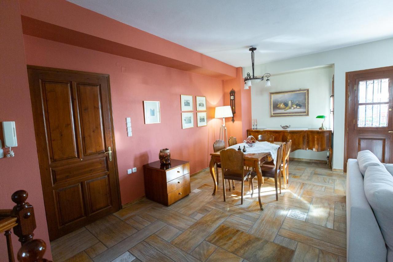 Apartment Kouros Delphi Eksteriør billede